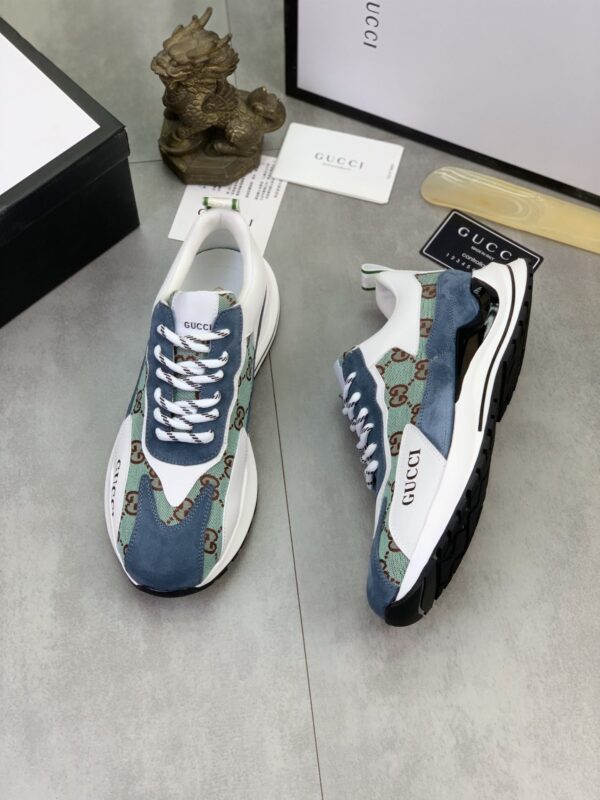 S019 – Fashion shoes