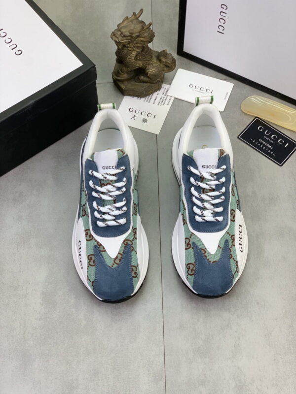 S019 – Fashion shoes