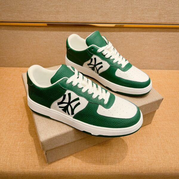 S023 – Fashion shoes