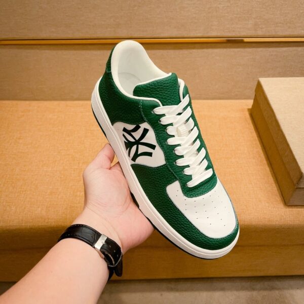 S023 – Fashion shoes