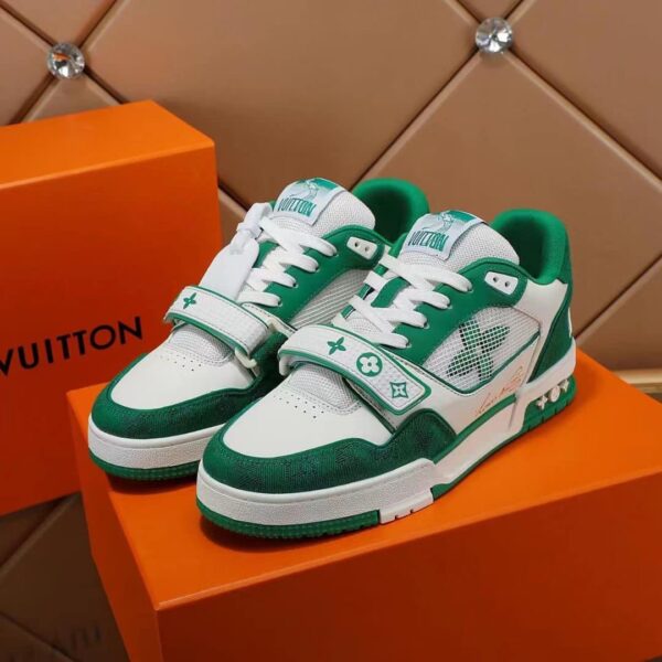 S027 – Fashion shoes