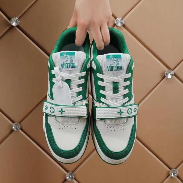 S027 – Fashion shoes
