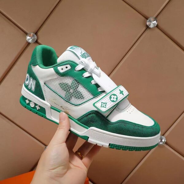 S027 – Fashion shoes