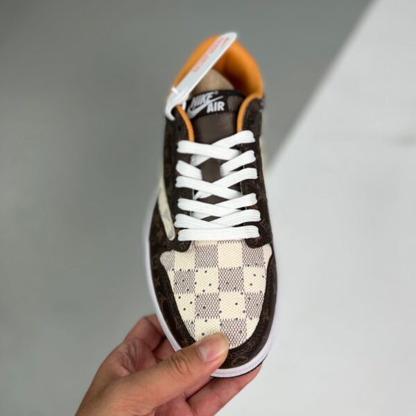 S031 – Travis Scott x Air Jordan 1 Low x Lv – 06DHLH12-205