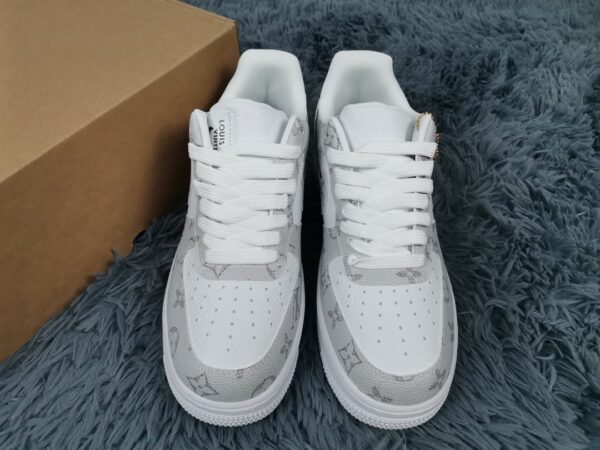 S035 – Nike Air Force 1 Low x Louis Vuitton Virgil Abloh ‘White Grey’