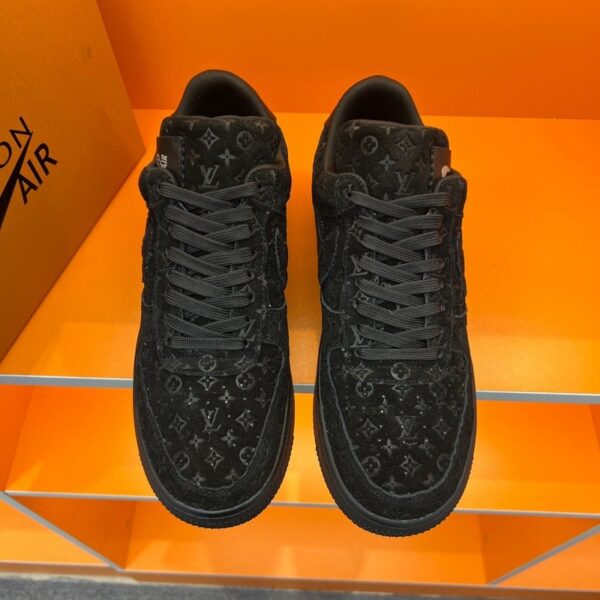 S039 – LV x OFF-WHITE x Nike new Style Sneakers V4