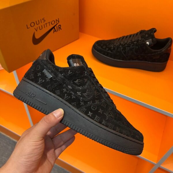 S039 – LV x OFF-WHITE x Nike new Style Sneakers V4