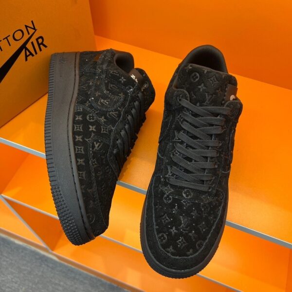 S039 – LV x OFF-WHITE x Nike new Style Sneakers V4
