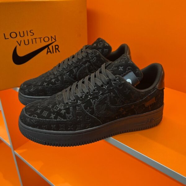 S039 – LV x OFF-WHITE x Nike new Style Sneakers V4