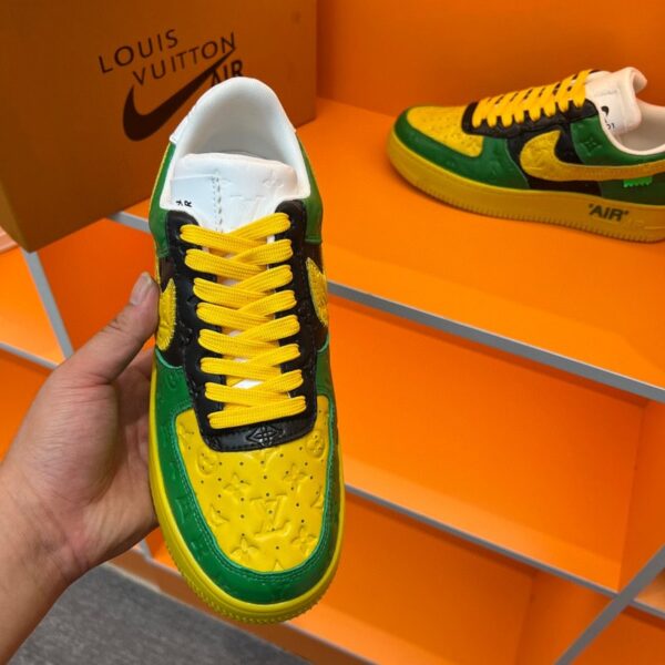 S041 –  LV x OFF-WHITE x Nike new Style Sneakers V5