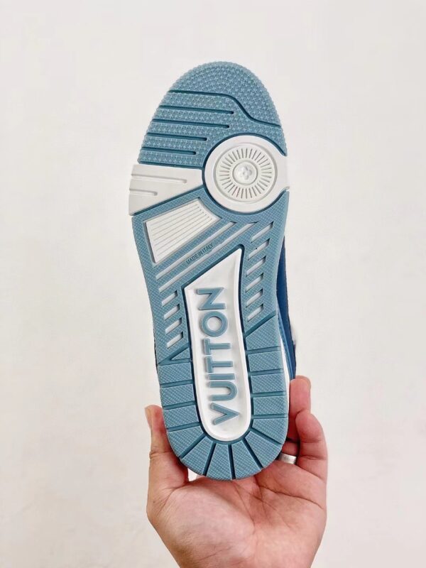 S052 – Fashion Shoes