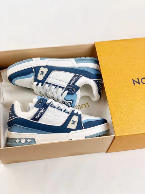 S052 – Fashion Shoes