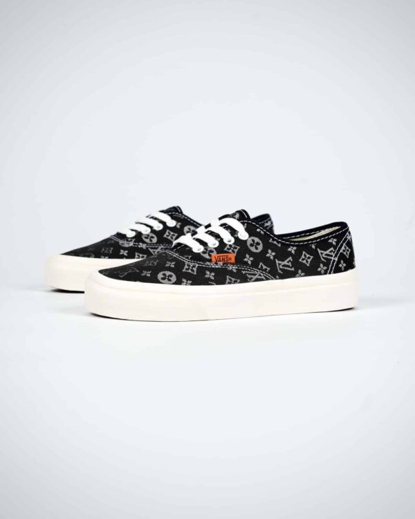 S062 – Fashion Shoes