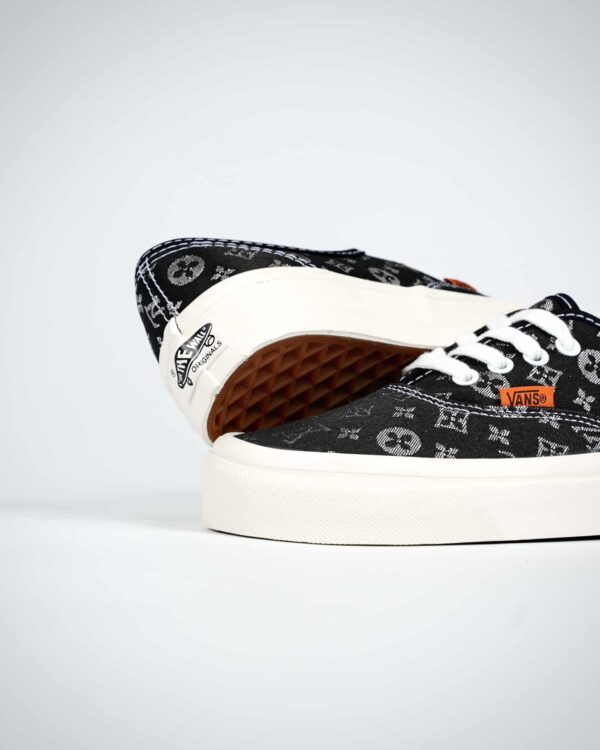 S062 – Fashion Shoes