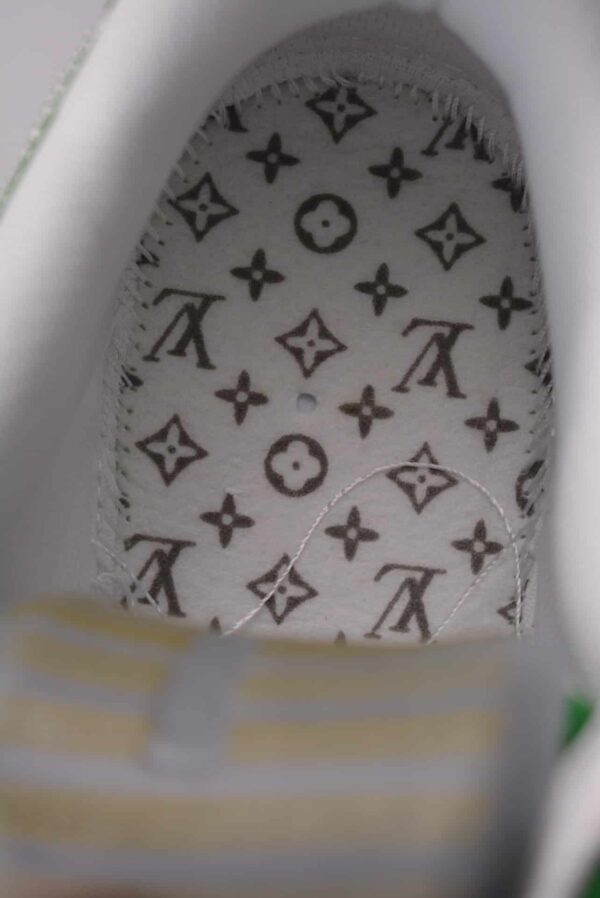 S064 – Fashion Shoes