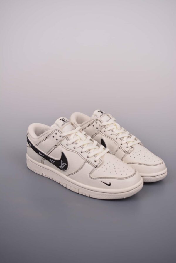 S067 – Fashion Shoes