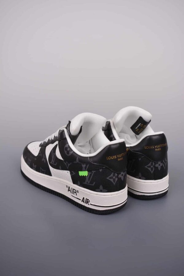 S069 – Fashion Shoes