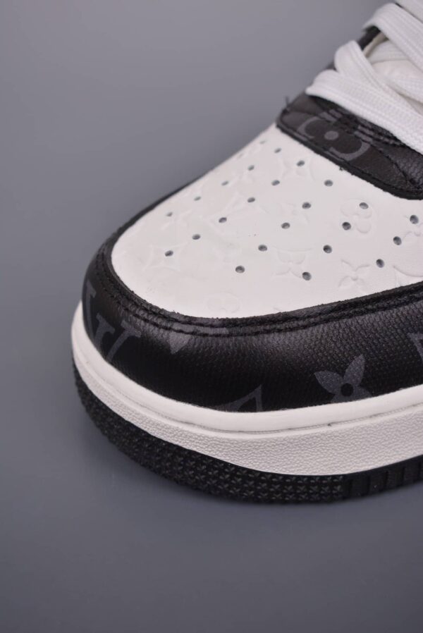 S069 – Fashion Shoes