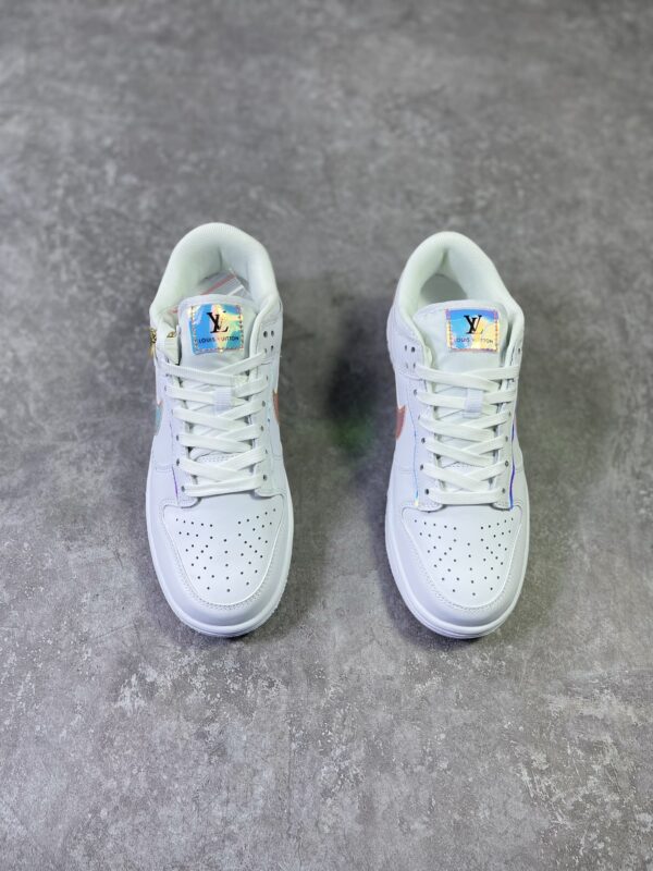 S074 – Fashion Shoes