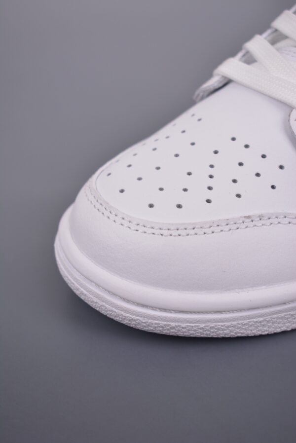 S075 – Fashion Shoes