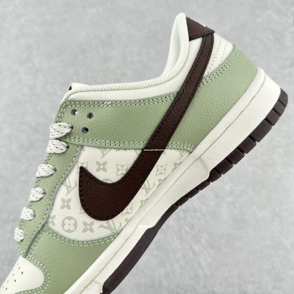 S077– Fashion Shoes
