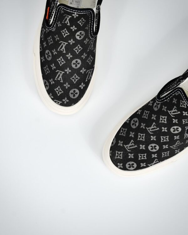 S080 – Fashion Shoes