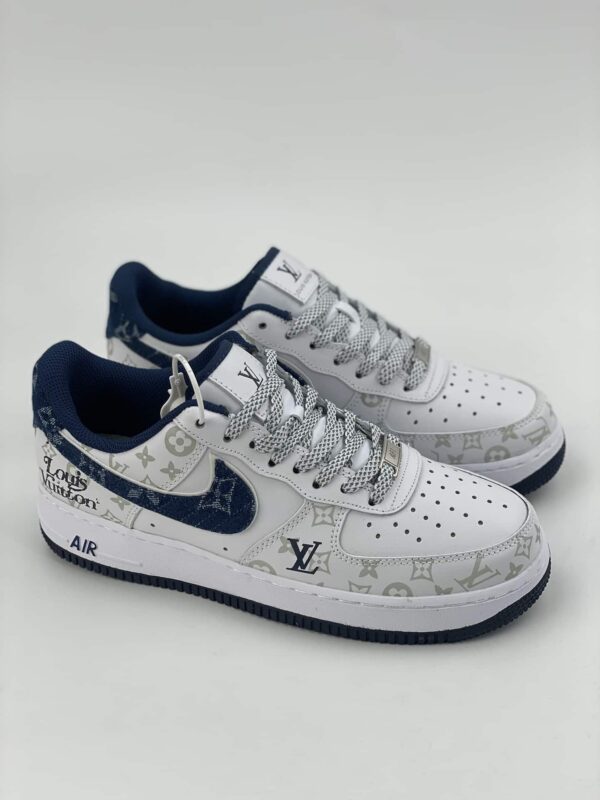 S081 – Fashion Shoes