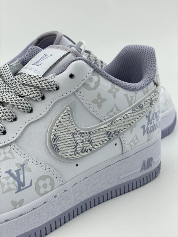 S082 – Fashion Shoes