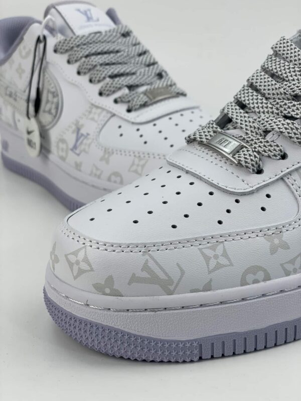 S082 – Fashion Shoes