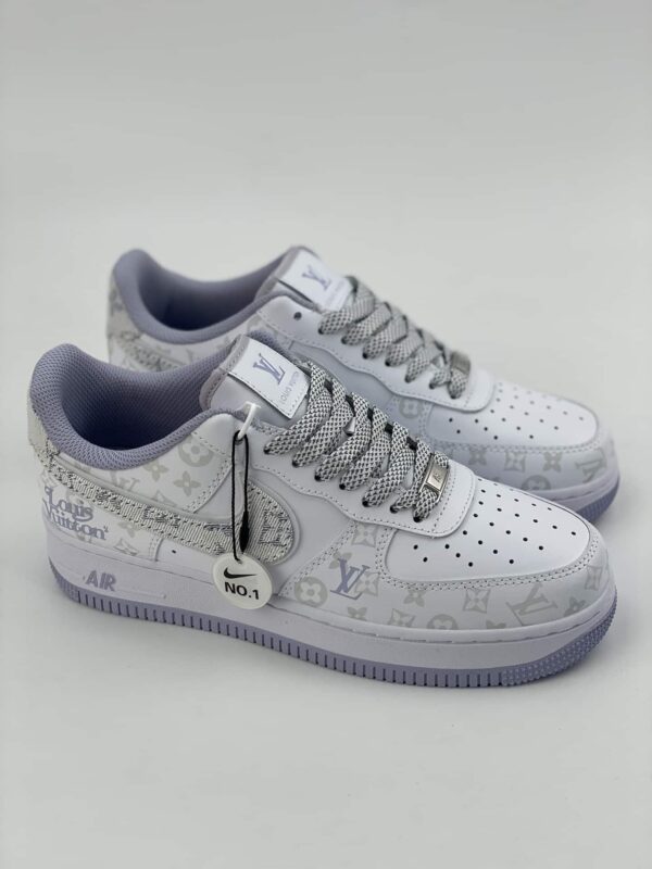 S082 – Fashion Shoes