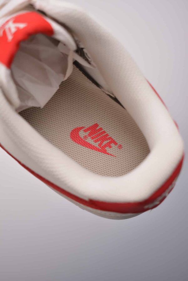 S084 – Fashion Shoes