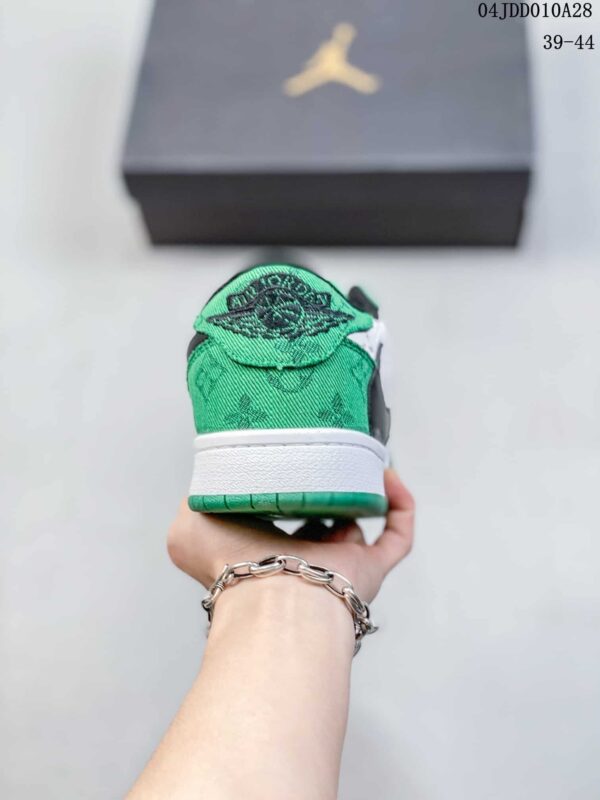 S091 – Fashion Shoes