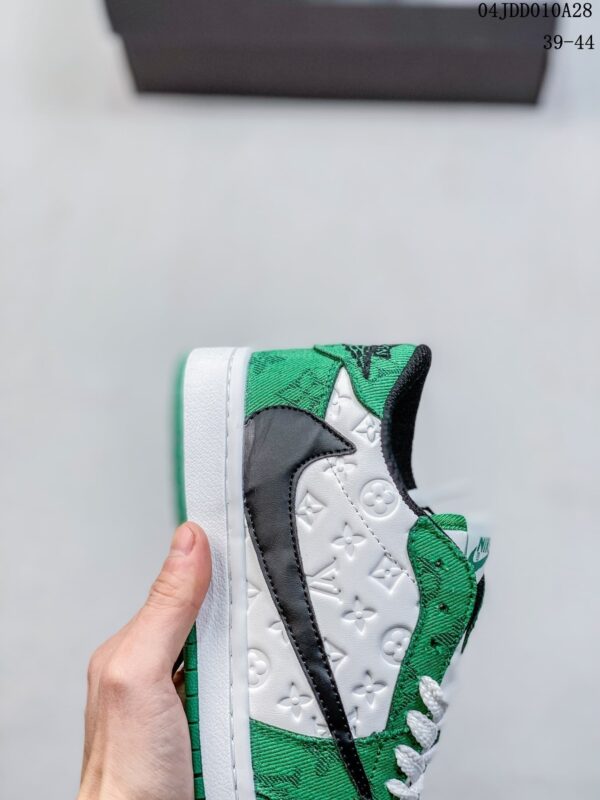 S091 – Fashion Shoes