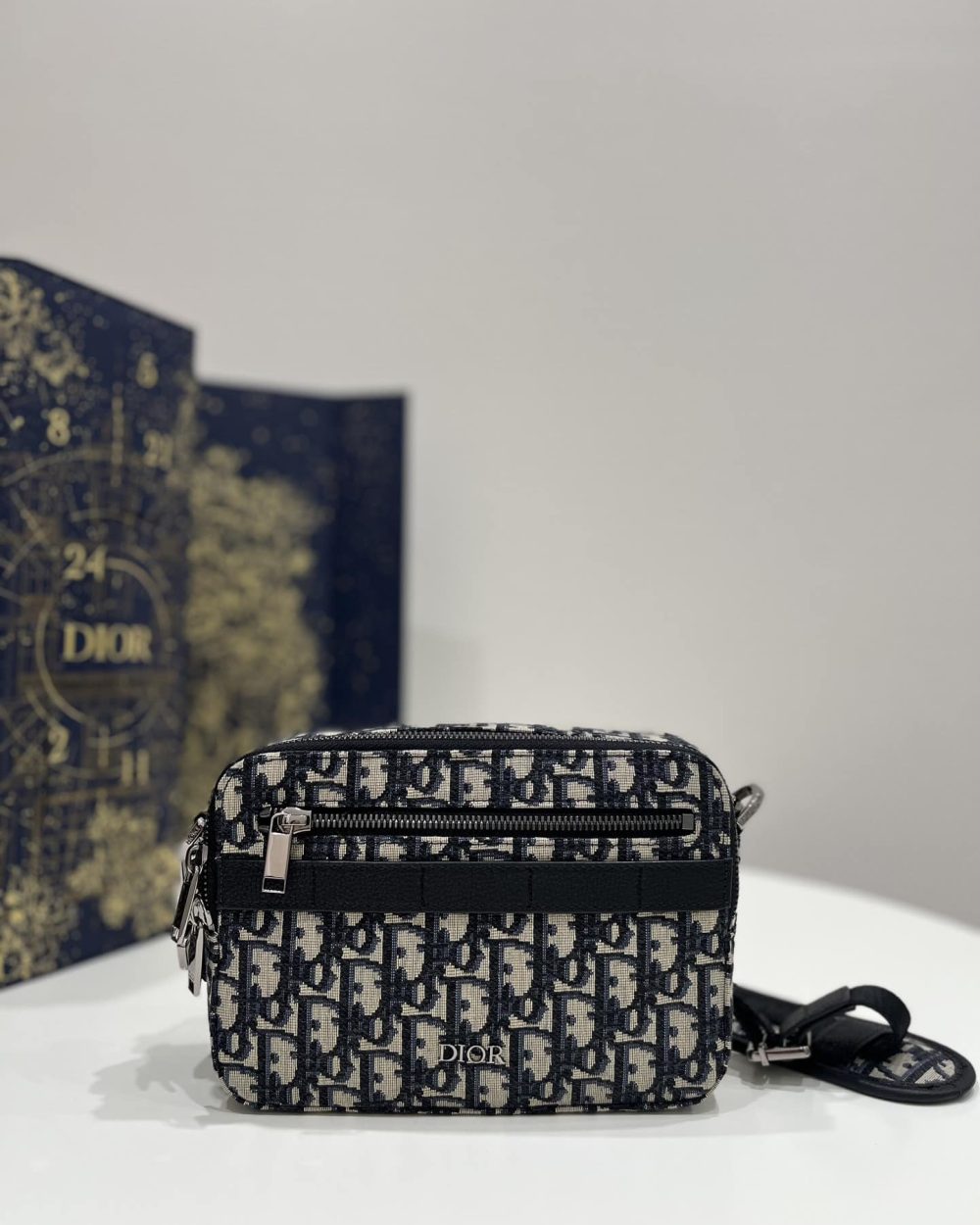 1:1 Replica Safari Messenger Bag Black For Women 8.5in/22cm 1ESPO206YKY_H27E