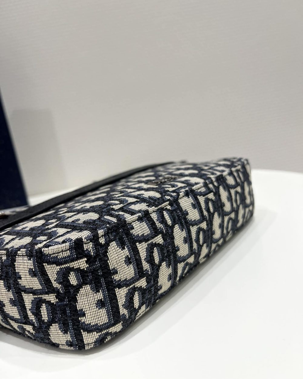 1:1 Replica Safari Messenger Bag Black For Women 8.5in/22cm 1ESPO206YKY_H27E