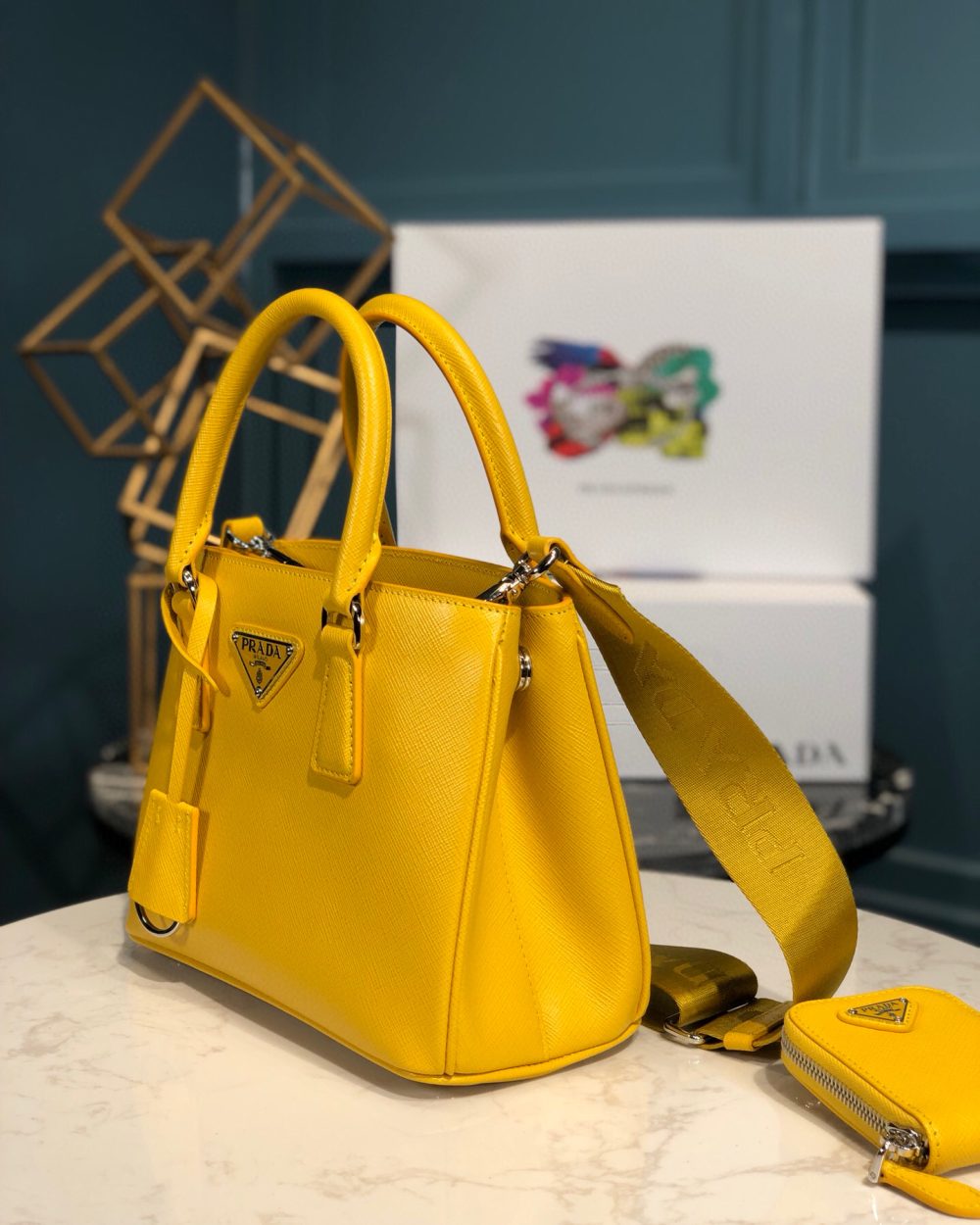 Saffiano Lux Galleria In Yellow For Women 9in/ 23cm