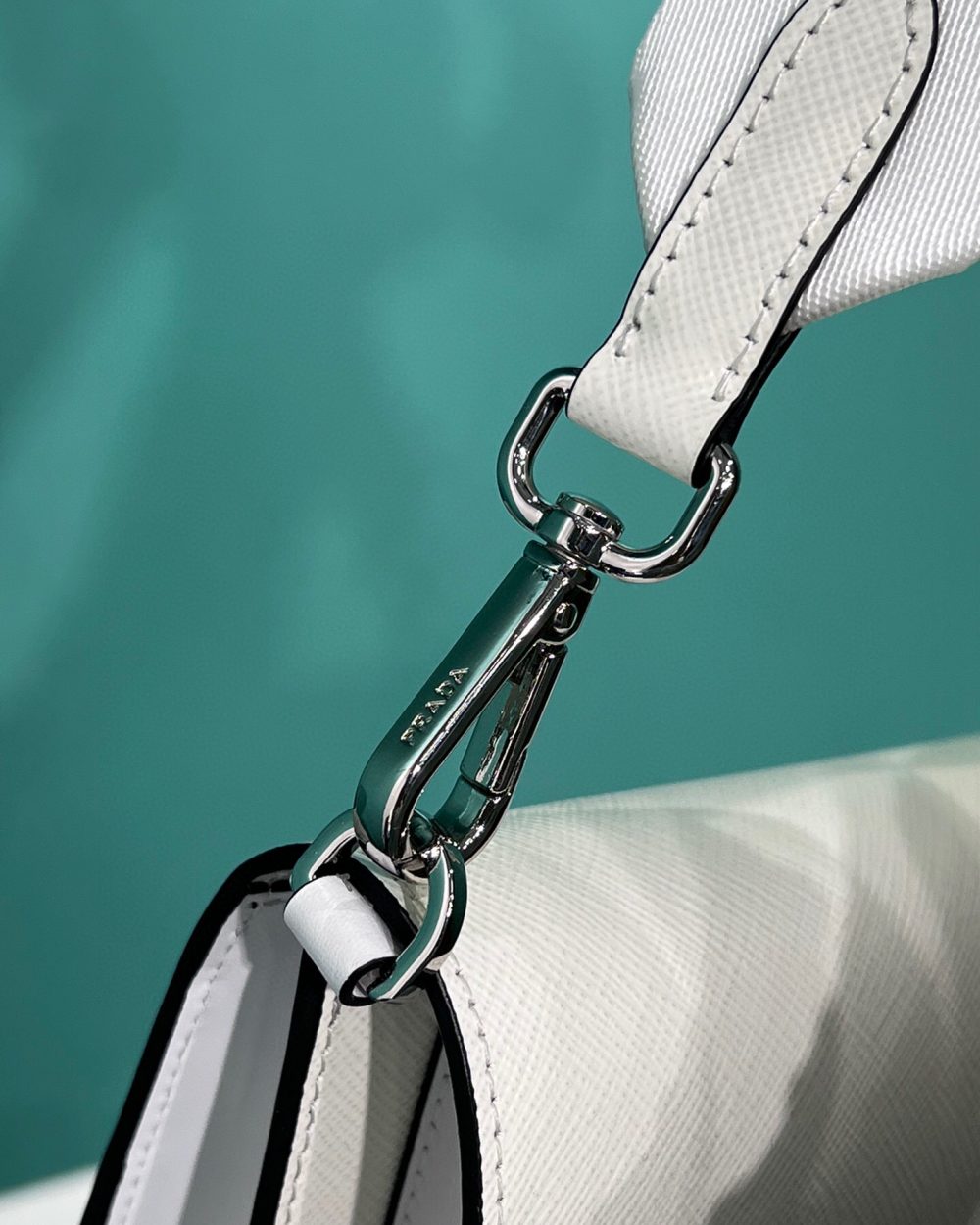 Saffiano Mini Envelope Bag In White For Women 7.8 in/ 20cm 1BP020_2EVU_F0009_V_N2O