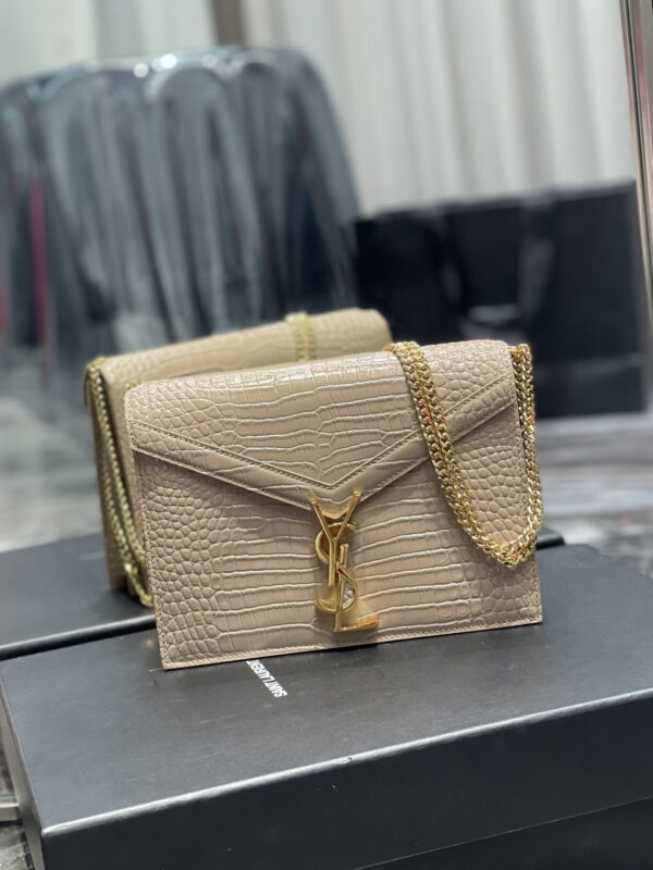 [REP 1:1] Saint Laurent Cassandra Medium Chain Bag Dark Beige In Grain De Poudre Embossed For Women 8.6in/22cm YSL 532750DND0J2721