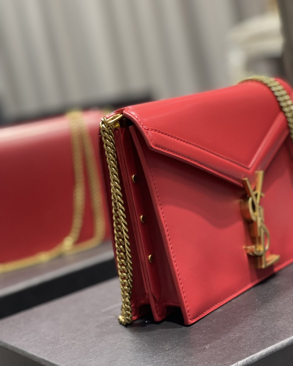 [REP 1:1] Saint Laurent Cassandra Medium Chain Bag Rouge Opyum In Grain De Poudre Embossed For Women 8.6in/22cm YSL 532750BOW0W6008
