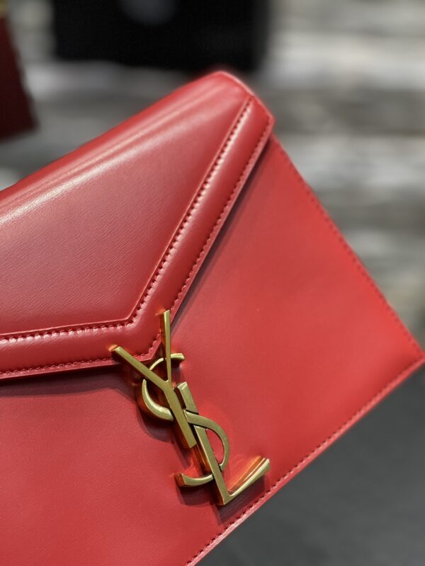 [REP 1:1] Saint Laurent Cassandra Medium Chain Bag Rouge Opyum In Grain De Poudre Embossed For Women 8.6in/22cm YSL 532750BOW0W6008
