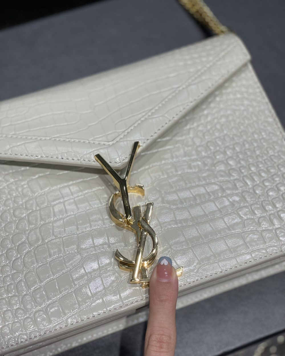 [REP 1:1] Saint Laurent Cassandra Medium Chain Bag White In Grain De Poudre Embossed For Women 8.6in/22cm YSL