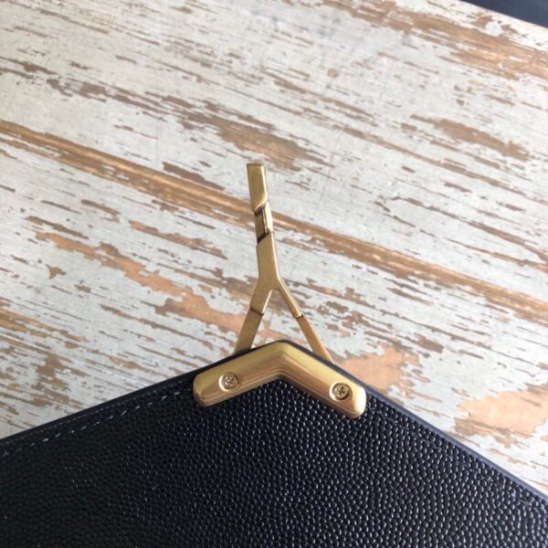 [REP 1:1] Saint Laurent Cassandra Medium Top Handle Bag In Grain De Poudre Embossed Black For Women 9.6in/25cm 623931BOW0W1000