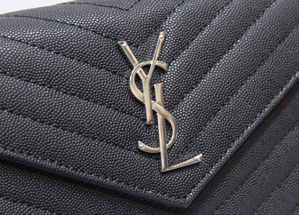 [REP 1:1] Saint Laurent Cassandre Matelassé Chain Wallet In Grain De Poudre Embossed Black For Women 8.8in/23cm YSL 377828BOW021000