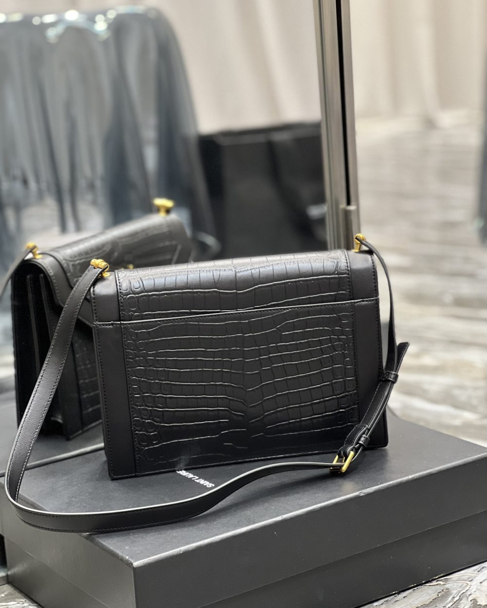 [REP 1:1] Saint Laurent Gaby Satchel Bag In Black With Gold Toned Hardware For Women 10.2in/26cm YSl 695724DZEUW1000