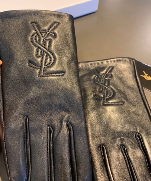 Saint Laurent Gloves In Black