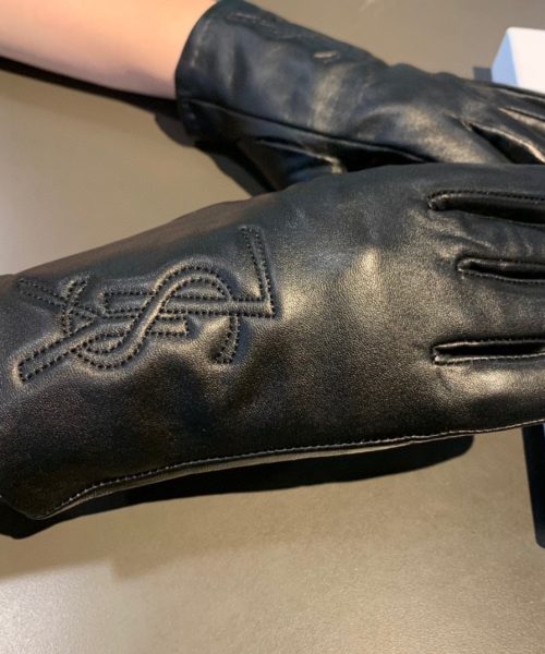 Saint Laurent Gloves In Black