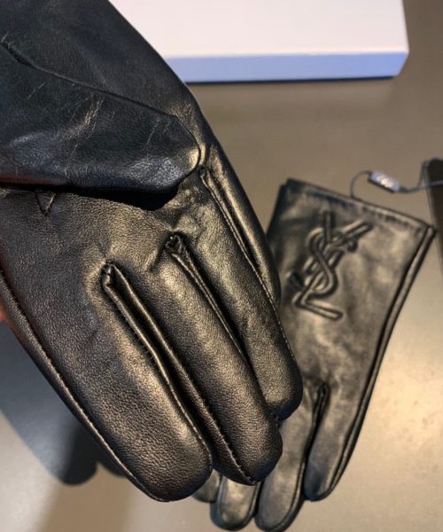 Saint Laurent Gloves In Black