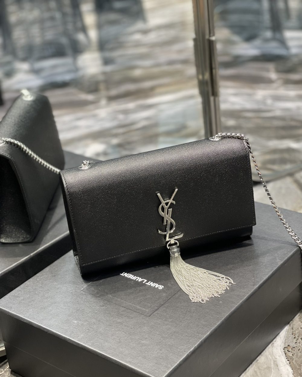 [REP 1:1] Saint Laurent Kata Medium Chain Bag Black With Tassel For Women 9.4in/24cm YSL 354119BOW0N1000