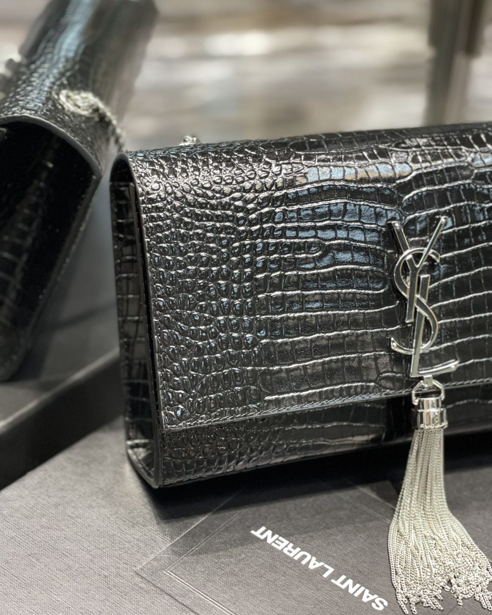 [REP 1:1] Saint Laurent Kata Medium Chain Bag Black With Tassel For Women 9.4in/24cm YSL 354119DND0N1000