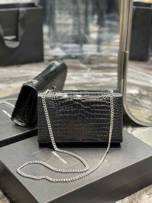 [REP 1:1] Saint Laurent Kata Medium Chain Bag Black With Tassel For Women 9.4in/24cm YSL 354119DND0N1000
